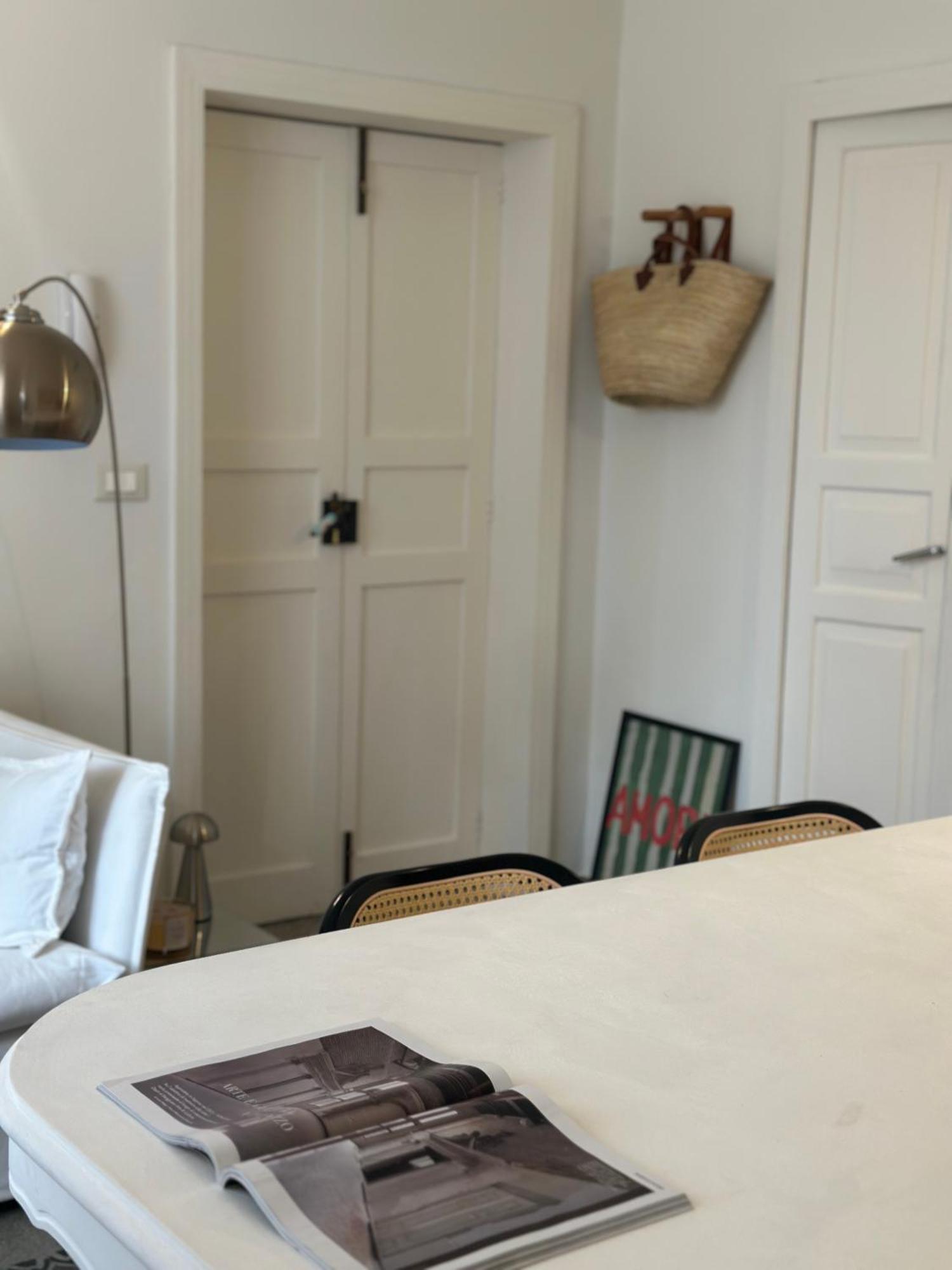 F Home Noto Eksteriør billede